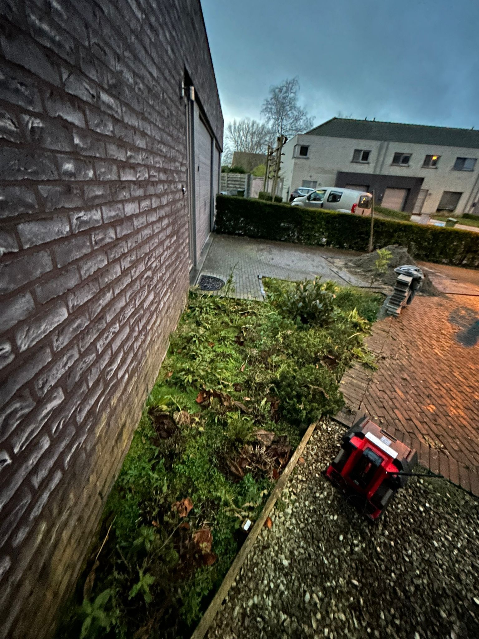 De tuin voor de werken 
